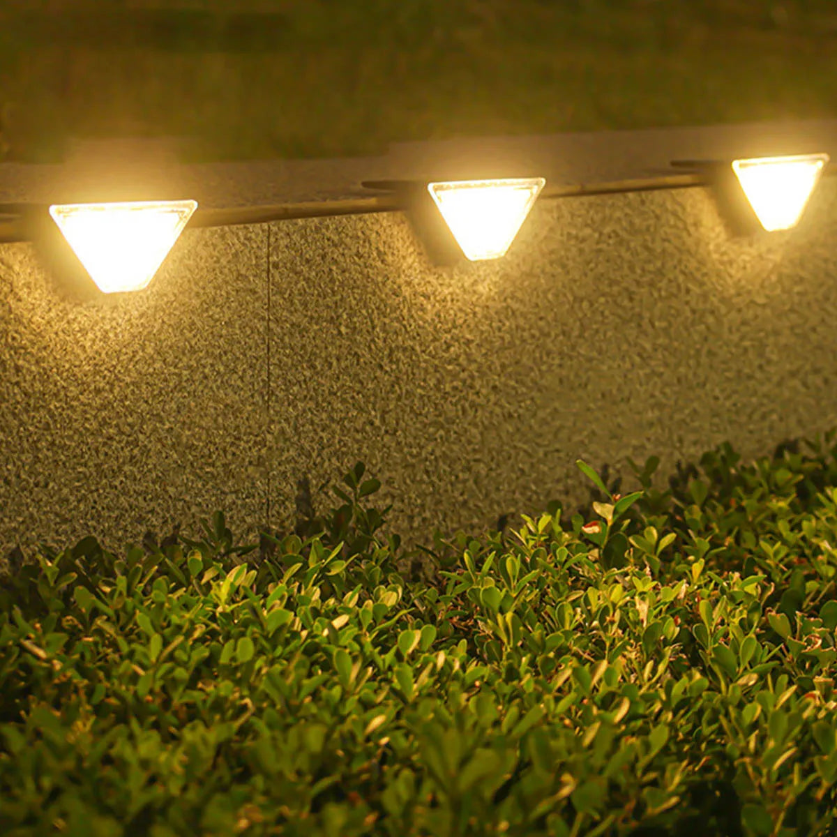 Solar LED Outdoor Waterproof Light 3000K for Pathways | Auravolts